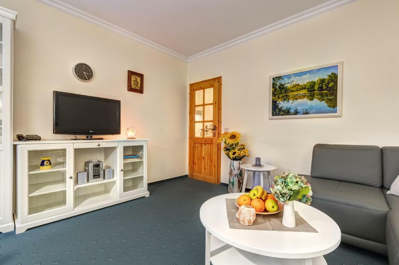 Haus Am Wald Daire Heringsdorf Dış mekan fotoğraf