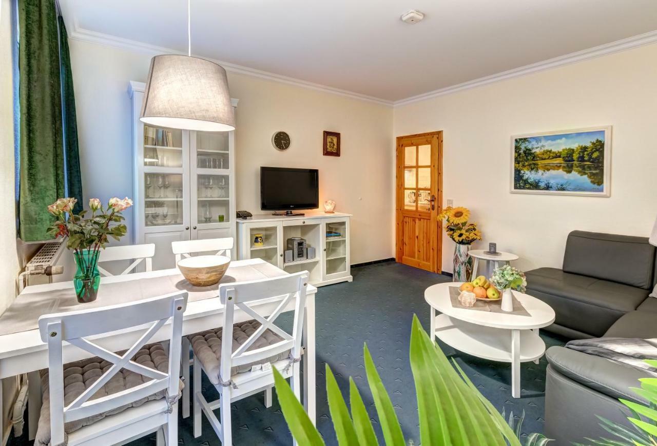 Haus Am Wald Daire Heringsdorf Dış mekan fotoğraf