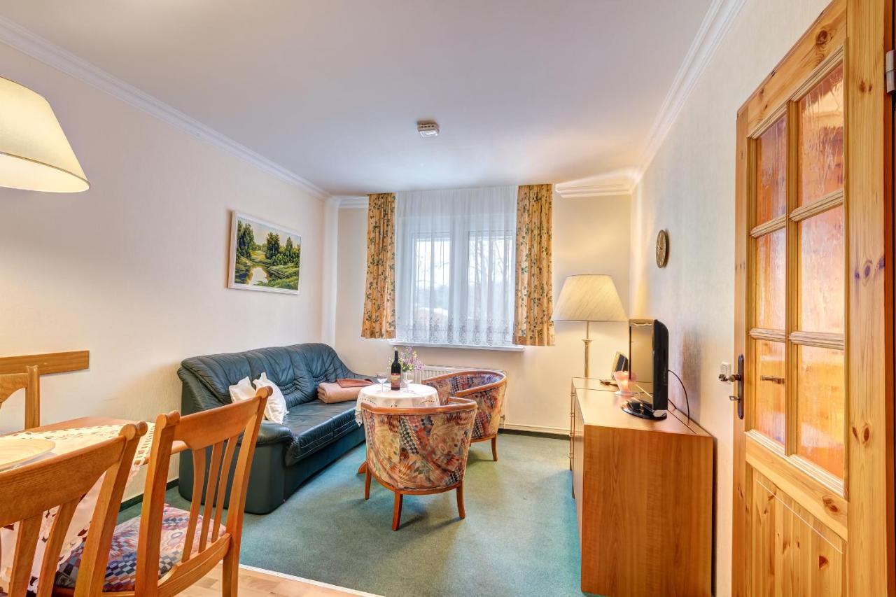 Haus Am Wald Daire Heringsdorf Dış mekan fotoğraf